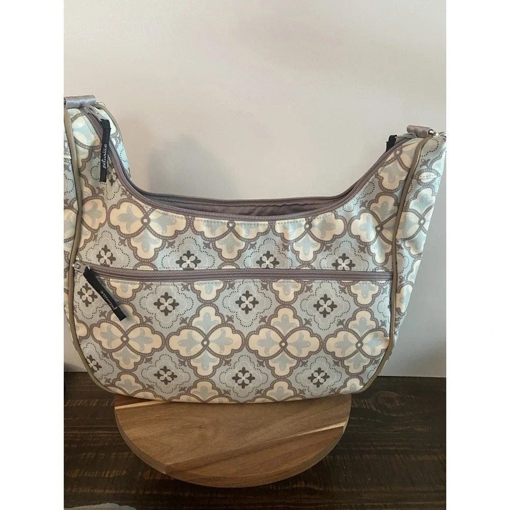 PETUNIA PICKLE BOTTOM Touring Tote Classically Crete Diaper Bag Pad Small Bag